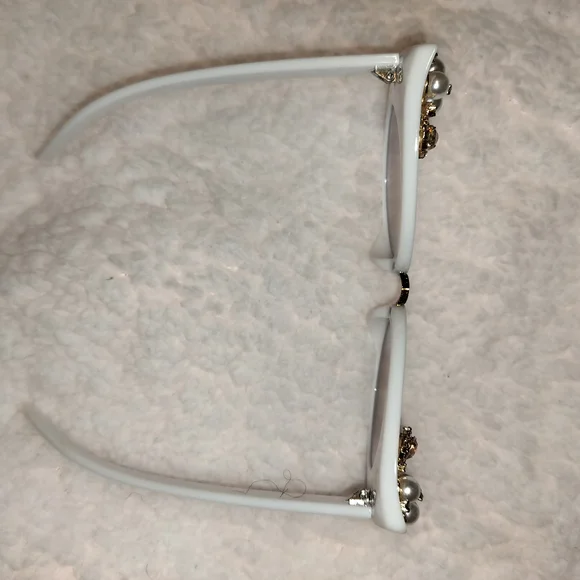 FASHION EYEWEAR - Picture 2 of 4